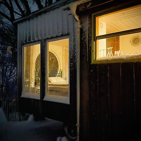 Eulennest - Tiny House Im Habichtswald Villa Schauenburg Buitenkant foto