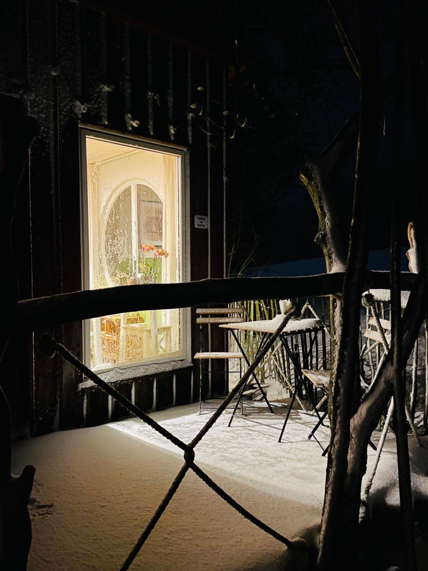 Eulennest - Tiny House Im Habichtswald Villa Schauenburg Buitenkant foto